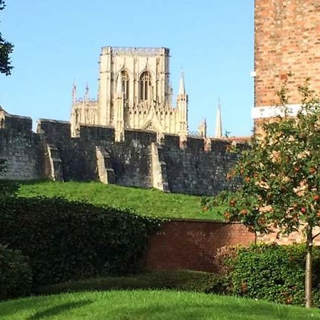 The Feversham York Exterior foto
